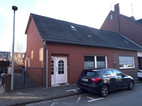 Straßenansicht Straßenansicht