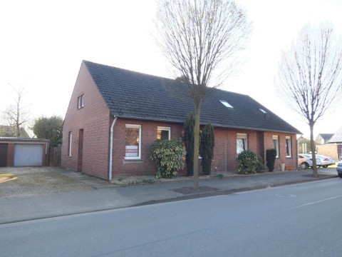 Straßenansicht Straßenansicht