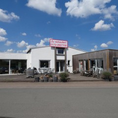 Straßenansicht Straßenansicht