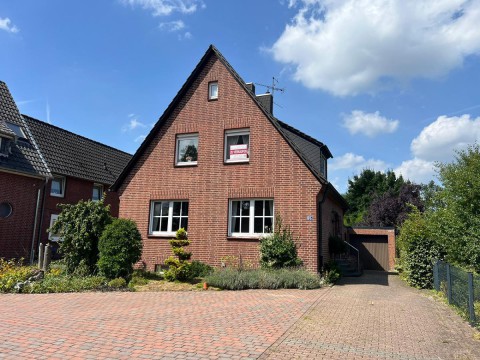 Straßenansicht Straßenansicht