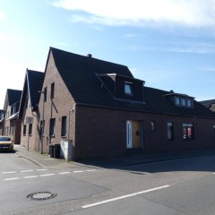 Straßenansicht Straßenansicht