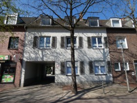 Straßenansicht Straßenansicht