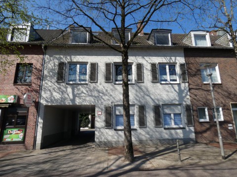 Straßenansicht Straßenansicht